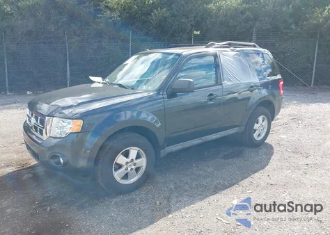 2009 Ford Escape Xlt из США, поврежденный, VIN 1FMCU03729KC31666